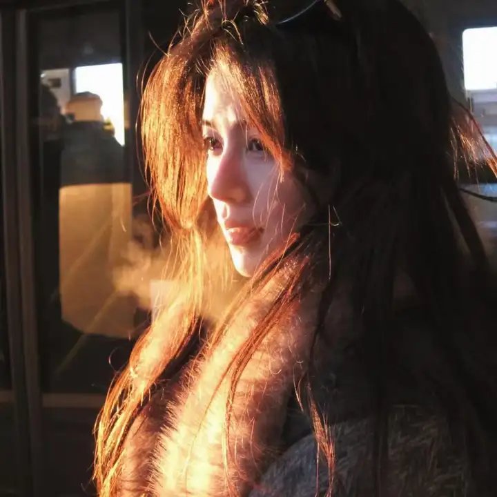 各位游客请注意